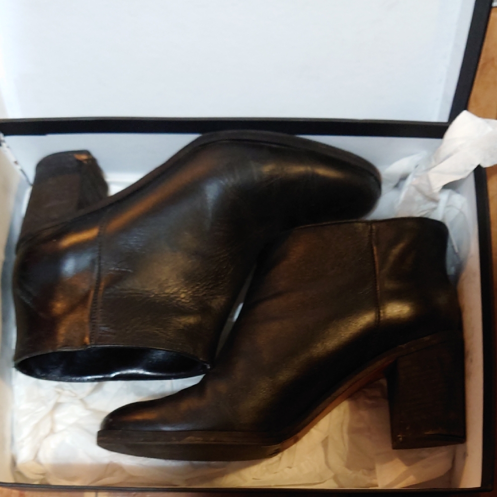 Rachel Coney orris Boot Black Sz 7.5